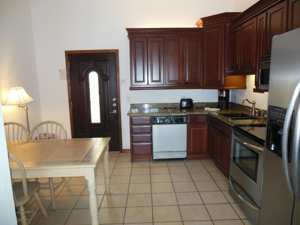 Casa Del Sol Beach Resort Marathon Room photo